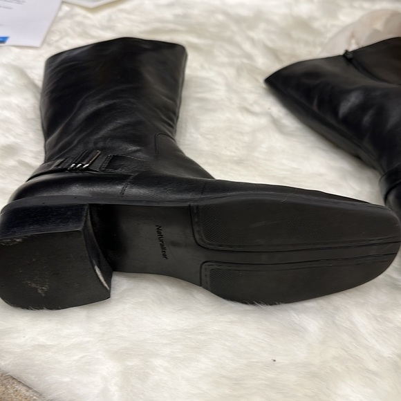 Naturalizer black leather boots size 8W - Picture 9 of 14